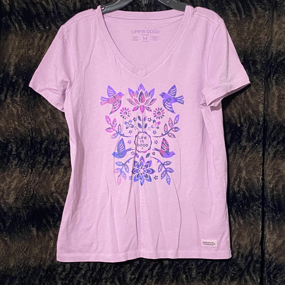 Life Is Good Women's Light Purple Bird and Floral Tee